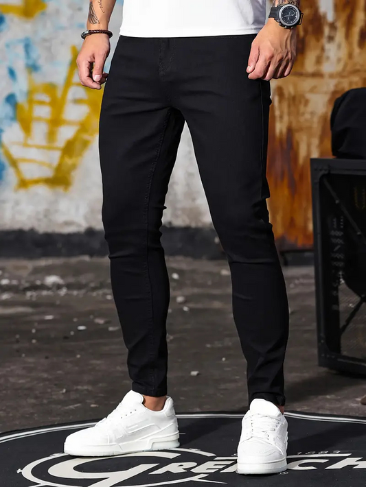 Men’s Clean Slim-Fit Jeans – Streamlined Denim Trousers with Tapered Legs and Minimal Everyday Styling