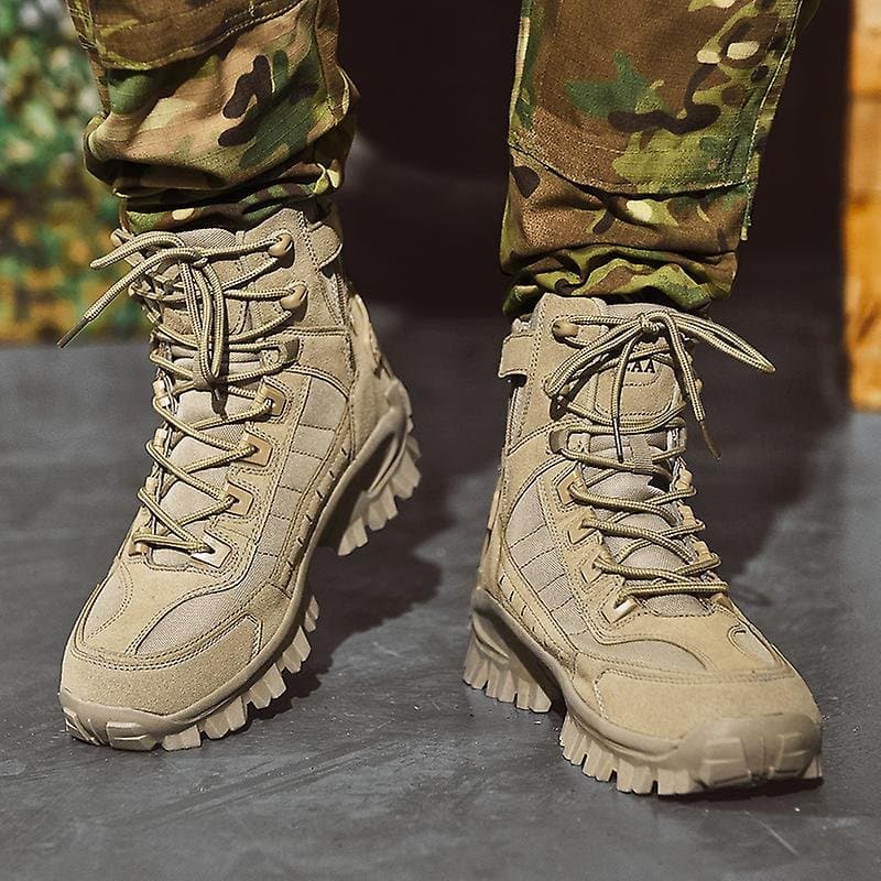 Men’s Tactical Hiking Boots – Reinforced Mid-Top Design with Rugged Lug Sole and Secure Lacing