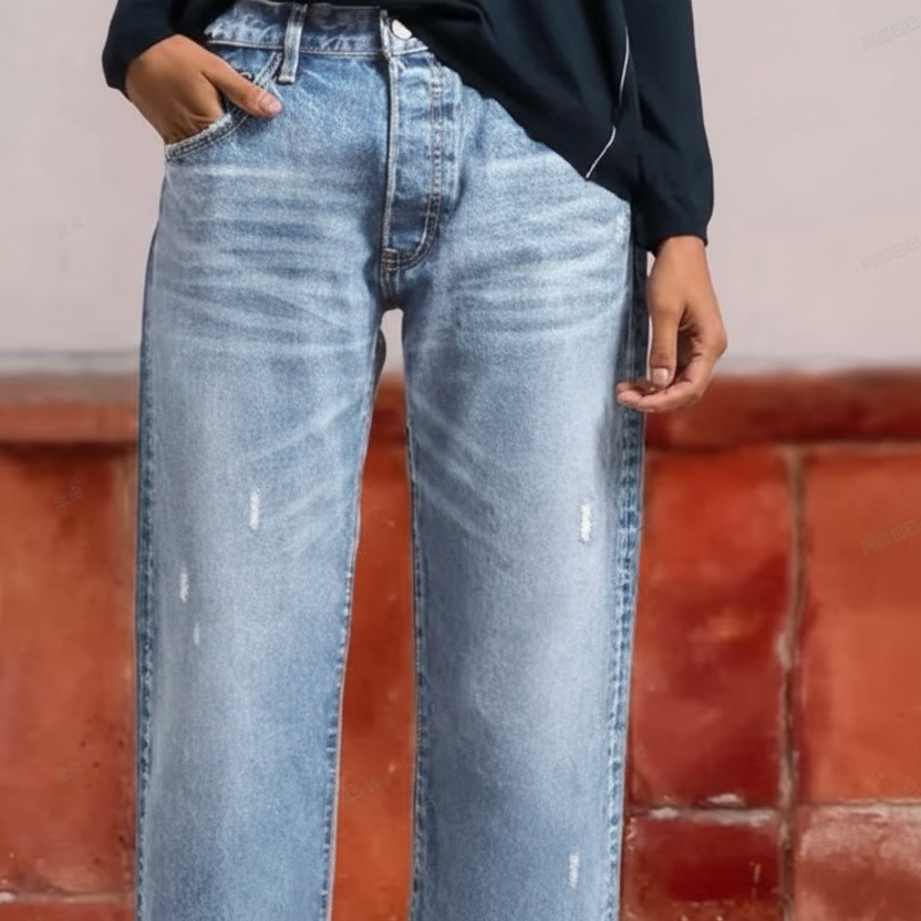 Women’s High-Waist Jeans – Straight-Leg Cropped Jeans in Faded Wash