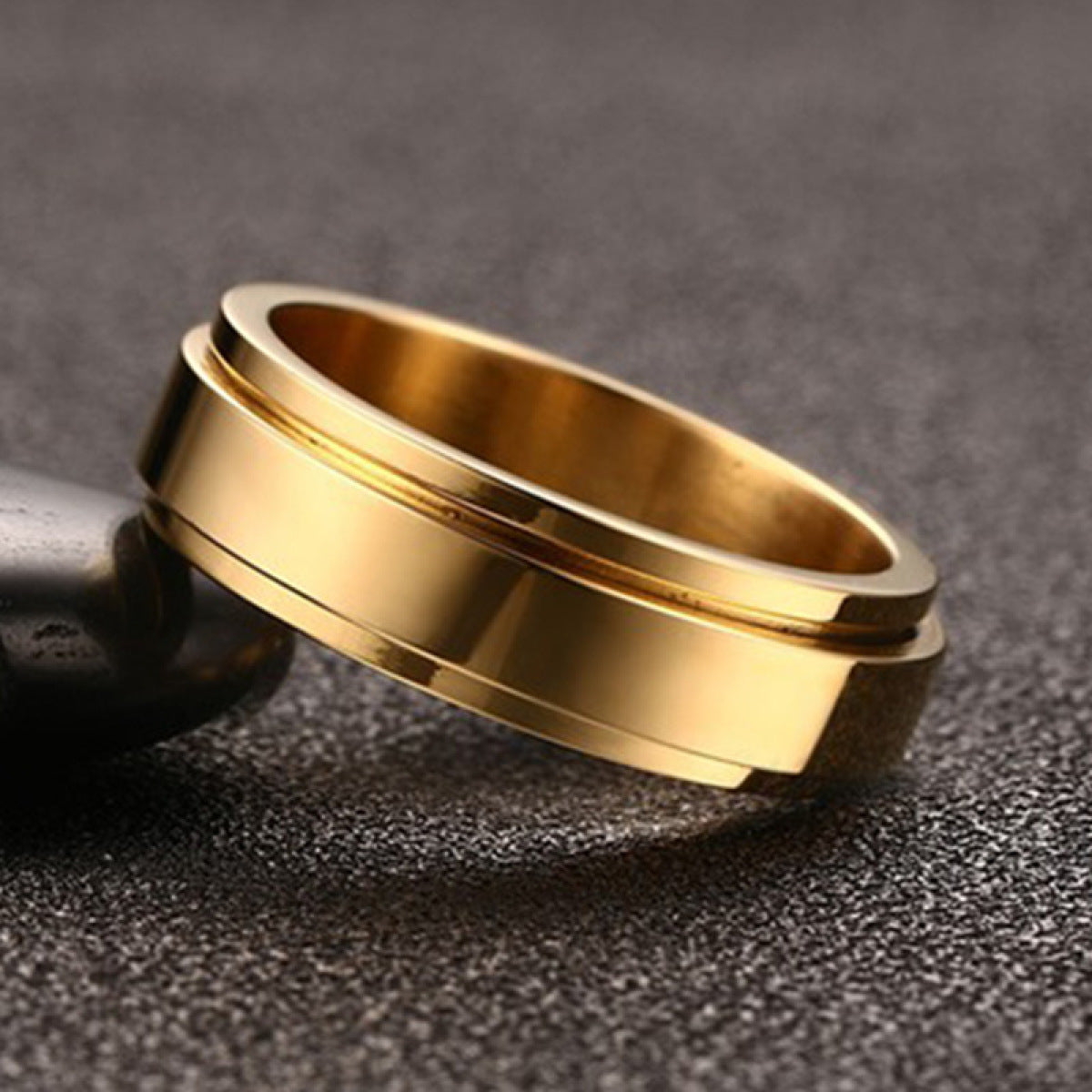 Rotating Stainless Steel Ring