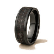 Wood-Grain Arrow Ring on a pure white background
