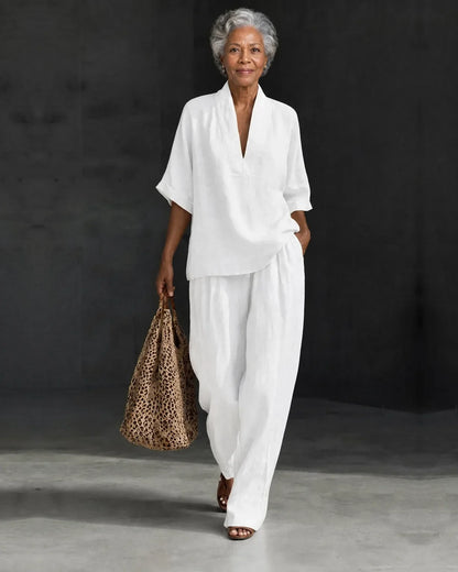 Women’s Two-Piece Set – Short-Sleeve V-Neck Blouse with Wide-Leg Trousers