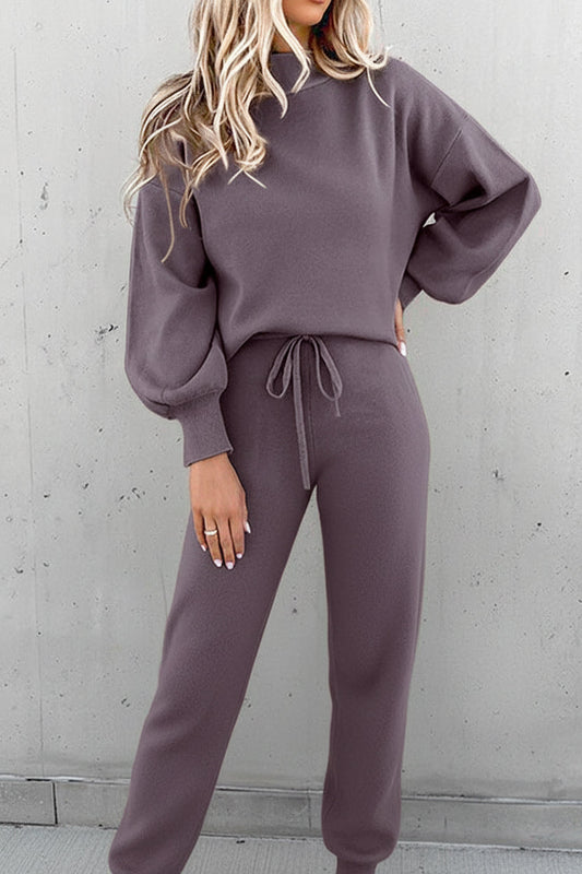 Women’s Mock-Neck Sweatshirt and Jogger Set – Relaxed Loungewear for Cooler Days